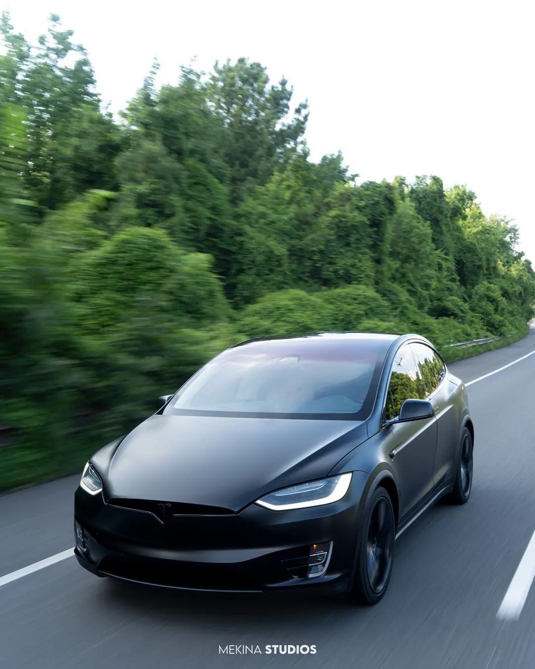 2017 Tesla Model X — Wrap in Satin Black — frame 2