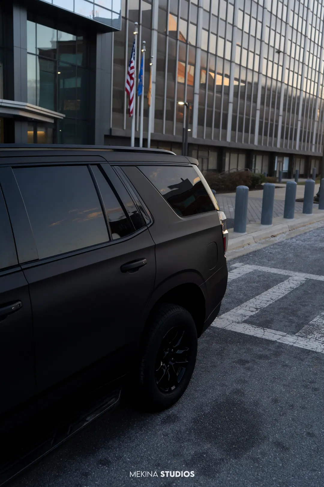 2021 Chevrolet Tahoe — Wrap in Dead Matte Black — frame 3